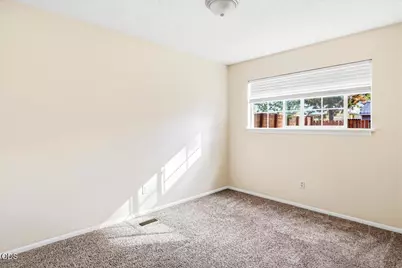 914 SW 15th Street, Redmond, OR 97756 - Photo 23