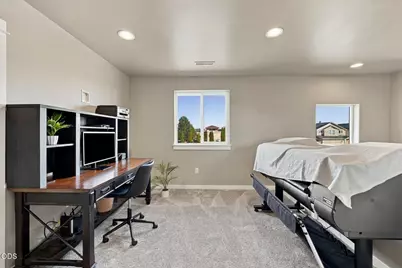 62046 Dean Swift Road, Bend, OR 97701 - Photo 31