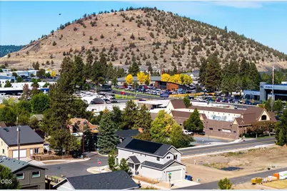 62046 Dean Swift Road, Bend, OR 97701 - Photo 43