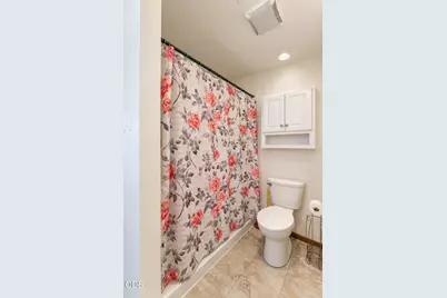 309 NW 9th Street, Redmond, OR 97756 - Photo 15
