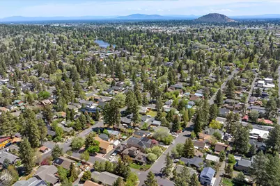 1435 NW Baltimore Avenue, Bend, OR 97703 - Photo 27