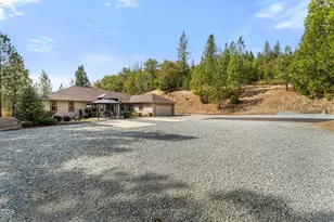 200 Eagle Ridge Dr, Canyonville, OR 97417 - Photo 53