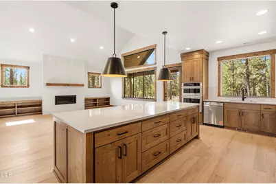 56484 Elk Run Drive #496, Bend, OR 97707 - Photo 5