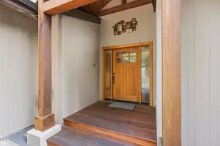 70186 Viburnum Way, Black Butte Ranch, OR 97759 - Photo 3