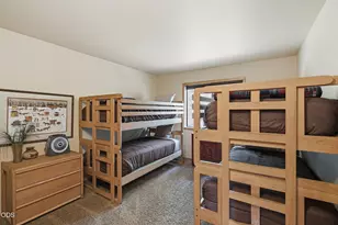 70186 Viburnum Way, Black Butte Ranch, OR 97759 - Photo 25