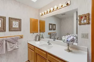 2673 Brookside Dr, Medford, OR 97504 - Photo 19