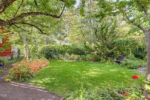 164 5th St, Ashland, OR 97520 - Photo 41