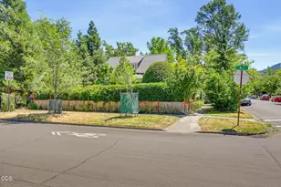 164 5th St, Ashland, OR 97520 - Photo 99