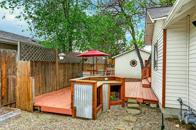 1117 W 9th Street, Medford, OR 97501 - Photo 19