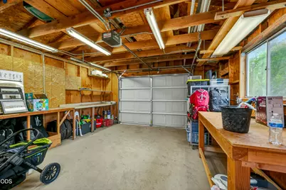 1117 W 9th Street, Medford, OR 97501 - Photo 15