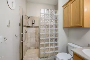 1410 Applegate Ave, Grants Pass, OR 97527 - Photo 27