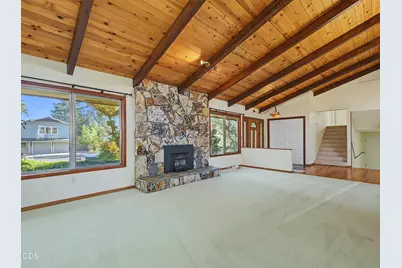 1873 Benson Avenue, Klamath Falls, OR 97601 - Photo 3