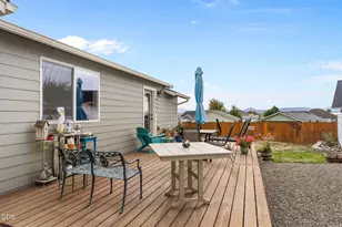 233 Center Ridge Dr, Culver, OR 97734 - Photo 31