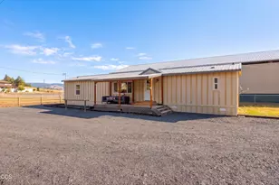 66240 Black Horse Ln, Bend, OR 97703 - Photo 43