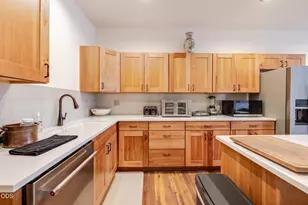 66240 Black Horse Ln, Bend, OR 97703 - Photo 23