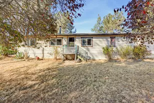 8744 Hwy 238, Jacksonville, OR 97530 - Photo 7