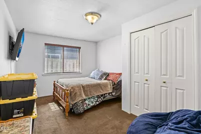 1233 Pheasant Way, Central Point, OR 97502 - Photo 15