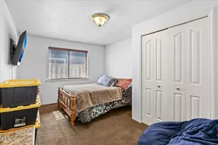 1233 Pheasant Wy, Central Point, OR 97502 - Photo 15