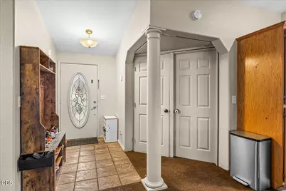 1233 Pheasant Way, Central Point, OR 97502 - Photo 5