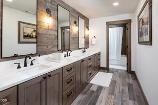 56887 Dancing Rock Loop, Bend, OR 97707 - Photo 17
