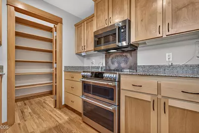 470 Beach Street, Ashland, OR 97520 - Photo 9