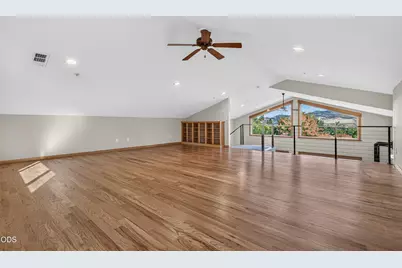 470 Beach Street, Ashland, OR 97520 - Photo 17