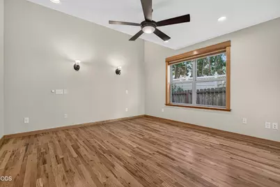470 Beach Street, Ashland, OR 97520 - Photo 13