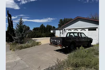5947 Springcrest Way, Klamath Falls, OR 97603 - Photo 3