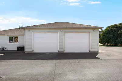 1225 Corona Avenue, Medford, OR 97504 - Photo 35