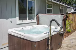 1930 SW 27th St, Redmond, OR 97756 - Photo 25