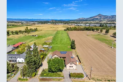 2110 Houston Road, Phoenix, OR 97535 - Photo 1