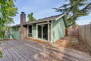 725 N Laurel St, Ashland, OR 97520 - Photo 35