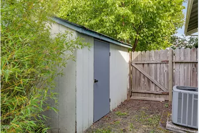 725 N Laurel Street, Ashland, OR 97520 - Photo 39