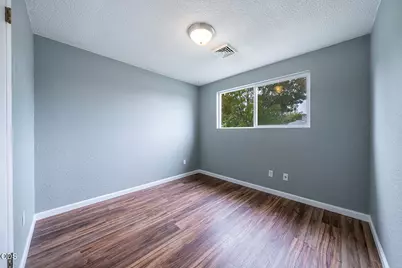 112 Saxbury Drive, Central Point, OR 97502 - Photo 17