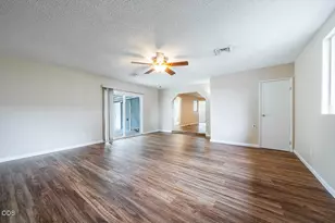 112 Saxbury Dr, Central Point, OR 97502 - Photo 15