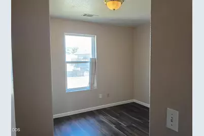 5594 Kellal Lane, Klamath Falls, OR 97603 - Photo 9