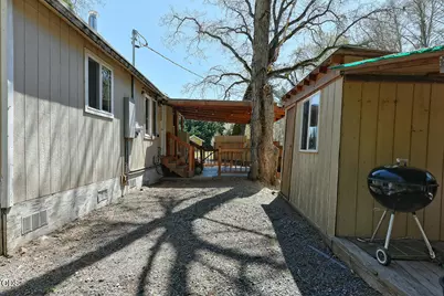 3919 Little Applegate Road, Jacksonville, OR 97530 - Photo 37