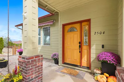 2504 SW 32nd Street, Redmond, OR 97756 - Photo 3