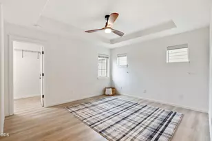 20754 NE Sierra Dr, Bend, OR 97701 - Photo 17