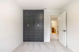 20754 NE Sierra Dr, Bend, OR 97701 - Photo 25