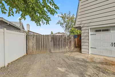 611 Edwina Avenue, Central Point, OR 97502 - Photo 41