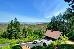 5263 Griffin Ln, Medford, OR 97501 - Photo 31
