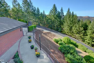 5263 Griffin Lane, Medford, OR 97501 - Photo 29