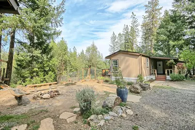 2461 W Evans Creek Road, Rogue River, OR 97537 - Photo 19