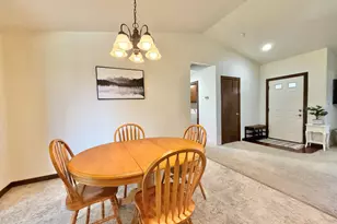 3235 Paramont St, Klamath Falls, OR 97603 - Photo 7
