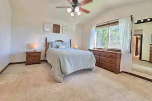 3235 Paramont St, Klamath Falls, OR 97603 - Photo 11