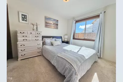 3235 Paramont Street, Klamath Falls, OR 97603 - Photo 17