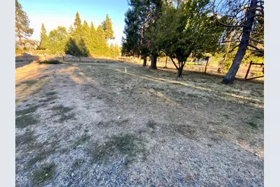 2460 Wolf Lane, Grants Pass, OR 97527 - Photo 11