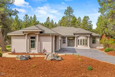 9522 Kestrel Road, Klamath Falls, OR 97601 - Photo 1