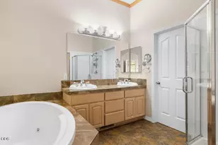 9522 Kestrel Rd, Klamath Falls, OR 97601 - Photo 27